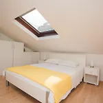 And With A Swimming Pool Pucisca, Brac - 5637 Пучишча
